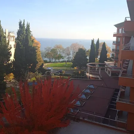 Nessebar, South Beach, Larisa, Νεσέμπαρ