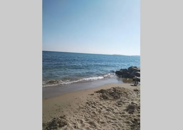 Nessebar, South Beach, Larisa, * Nesebar