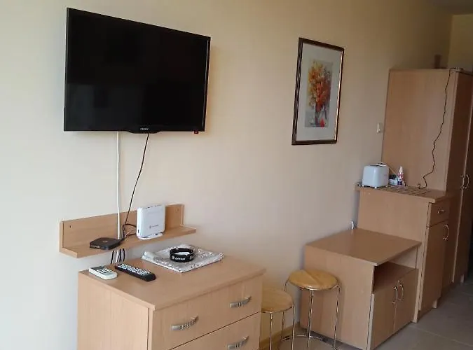 Nessebar, South Beach, Larisa, Nesebar